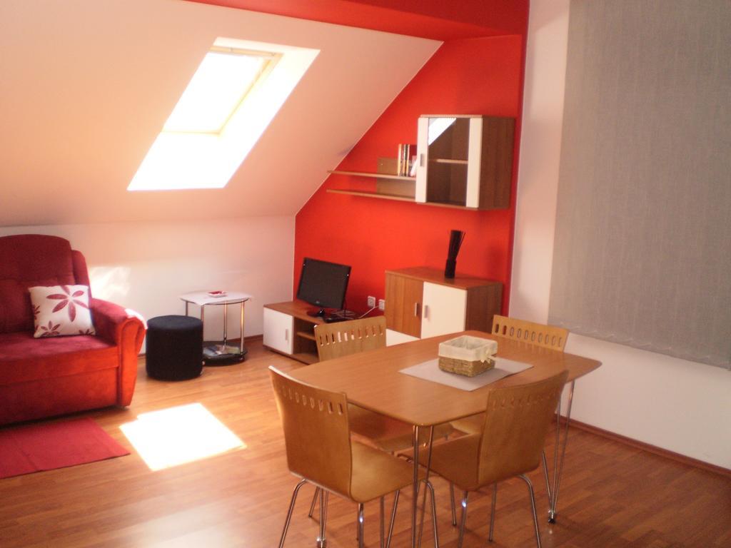 Apartments Petar Pan Krapinske Toplice Rom bilde